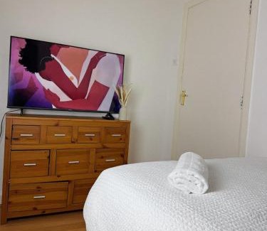 East Ham Casa | Big Room in East Ham