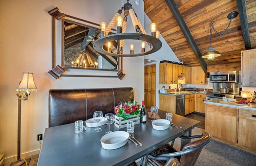 Big Sky Meadow Village Condominio | ¡NUEVO! Mtn-View Ski Condo en el campo de golf Big Sky!