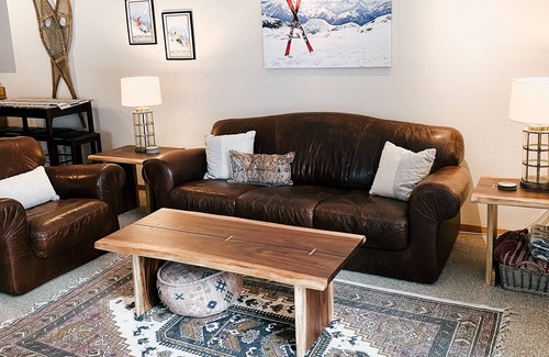 Big Sky Condominio | Big Sky Condo - Walk to Restaurants/Shops/Shuttle