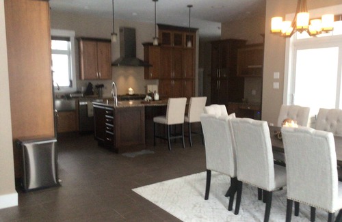 Saint David Cabina | Big Sky Lodge Sunset Suite. Luxury Lodging on Long Lake Saint David Maine