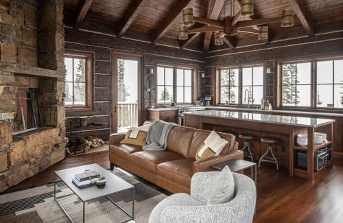 Big Sky Casa | Big Sky Lookout Tower Cabins - Beehive Basin