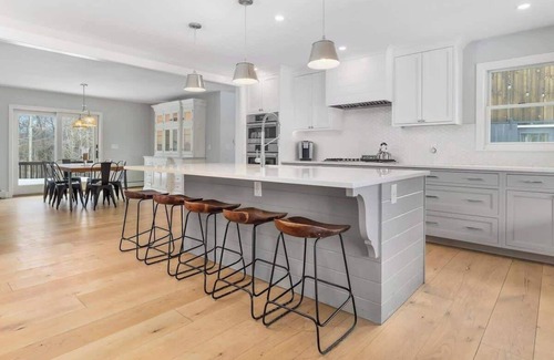 Newbury Casa | "Big Sky" Retreat Atop Sunapee / Ski + Lake Life
