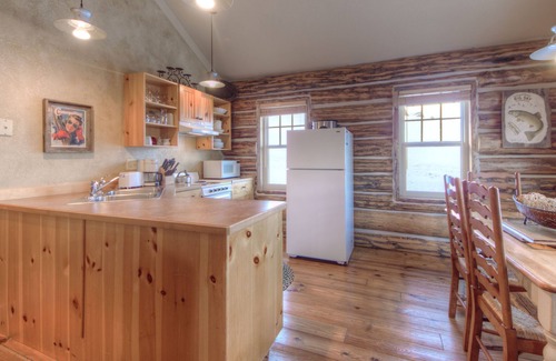 Big Sky Cabina | Cowboy Heaven Cabin 7 Rustic Ridge