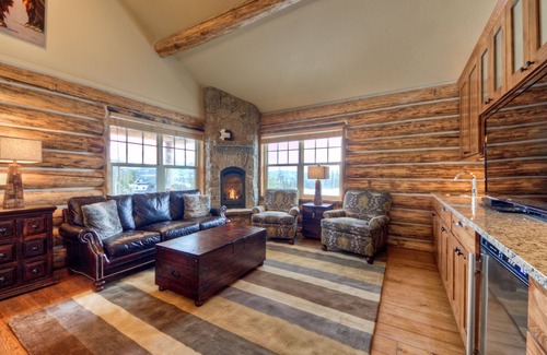 Big Sky Cabina | Cowboy Heaven Cabin 15 Derringer
