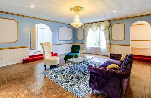 Andover Casa | Big Stone Gap Mansion: Private Pool & Home Theater