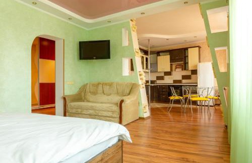 Pozniaky Apartamento | Big studio apartment near River Mall