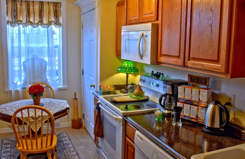 Cedar City Cama Y Desayuno | Big Yellow Inn