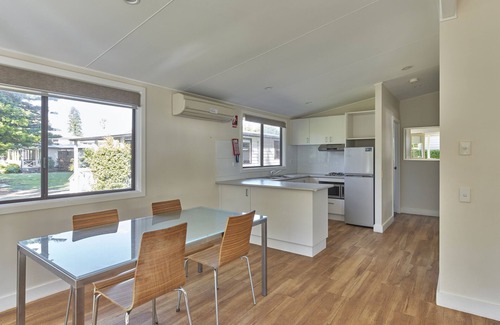 North Narrabeen Otro | NRMA Sydney Lakeside Holiday Park