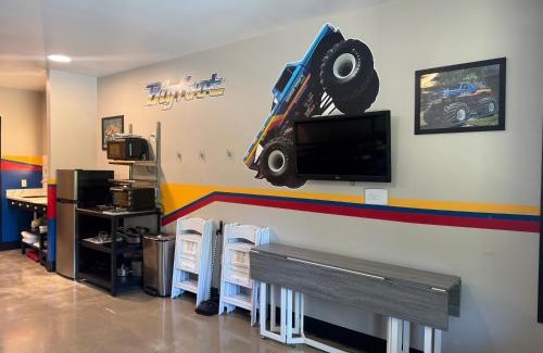 Pacific Hotel | Bigfoot Monster Truck Suite