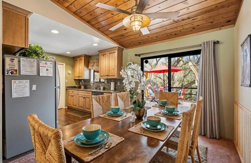 Groveland Casa | Bigfoot Retreat Home Close to Beach