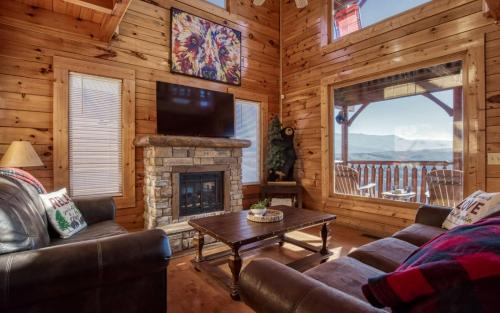 Sevierville Villa | Bigfoots Vista Views