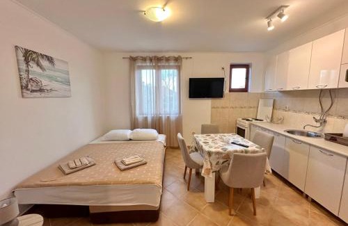 Bijela Apartamento | Bijela Apartment