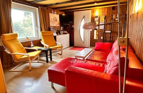 Oberterzen Apartamento | Bijouswiss " Yellow House"