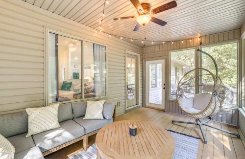 Bella Vista Casa | Bike, Golf, Swim Modern Bella Vista Home with Deck!