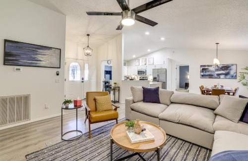 Bella Vista Casa | Bike, Golf, Swim Modern Bella Vista Home with Deck!