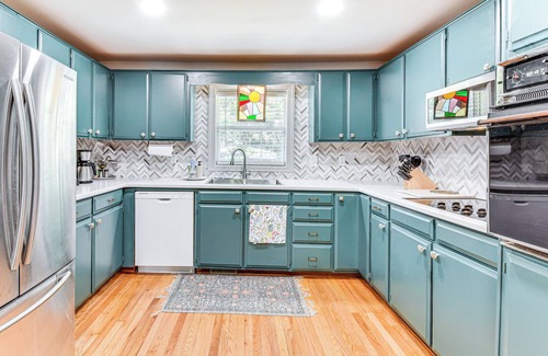 Pickens Casa | Bike, Hike & Unwind at Doodle Trailside Retreat