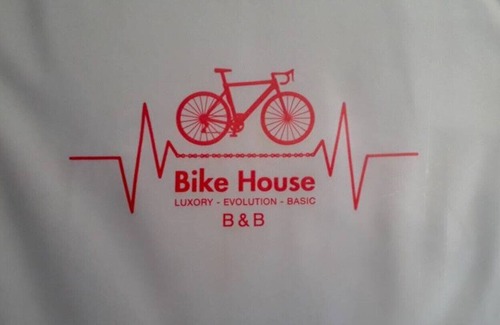 Seriate Apartamento | Bike house EVO y libertad de movimiento, en grupos y familias.