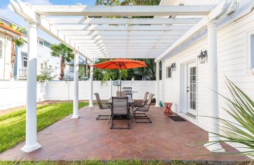 Savannah Beach Casa | Bikini Cottage
