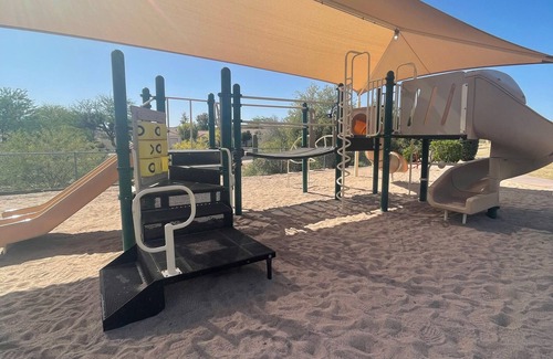 North Ranch Casa | billiards, darts, sleeps 13