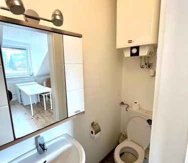 Leoben Apartamento | Billige bescheidene Kleinwohnung in Leoben