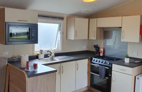 Great Houghton Apartamento | Billing Aquadrome - Alberta Caravan 2 Bedroom Sleep 6