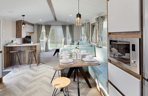 Great Houghton Cabina | Billing Aquadrome Holiday Park