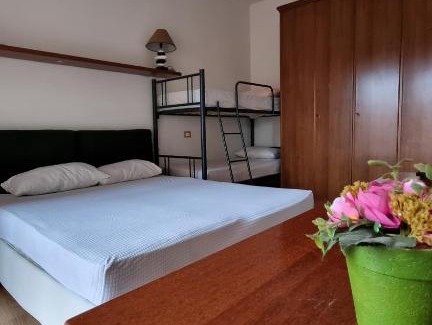 Marina di Andora Apartamento | Bilocale a due passi dal mare in Marina di Andora.