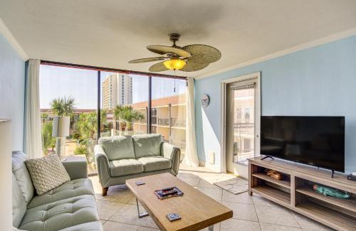 Biloxi Apartamento | Biloxi Condo with Pool Access - Steps to Beach!
