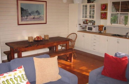 Woodlands Cabaña | Bimbadgen Cottage. 10 minutos de la ciudad.