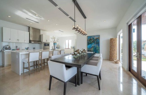 Alice Town Casa | Biminis Beachfront Dream Villa