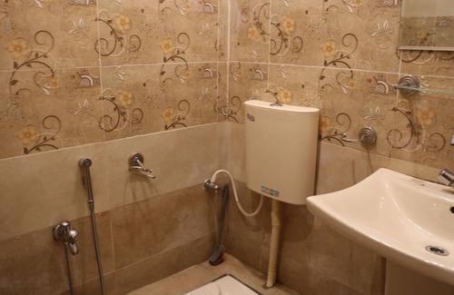 Miandam Hotel | Bin Karim Hotel Bahrain