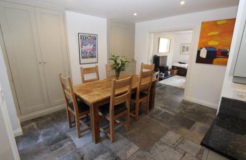 Whitnash Apartamento | Binswood Garden Apartment