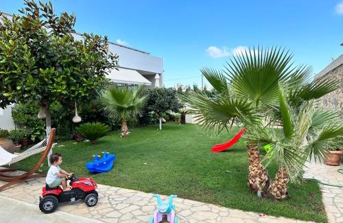 Monopari Casa | BIO Garden New House