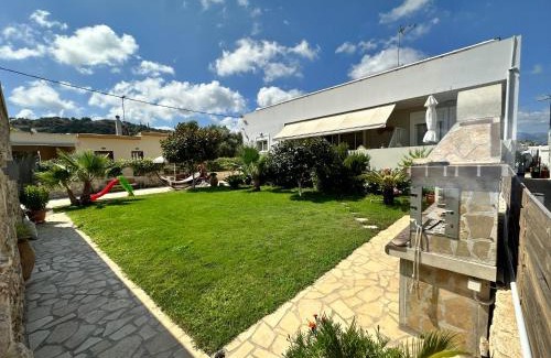 Monopari Casa | BIO Garden New House