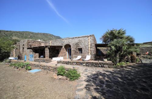 Pantelleria Casa | BIOdammuso