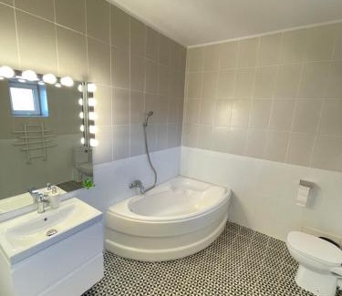 Balotesti Apartamento | BioLocalia House Bucovina