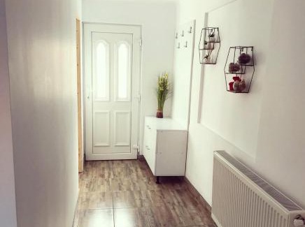 Three Oaks Apartamento | Birami Studio