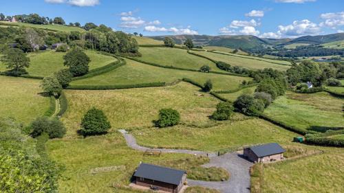 Caersws Casa | Birch Banc Retreats - Bedw