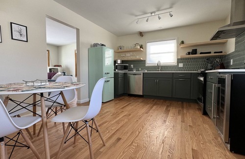 Wausau Casa | Birch Cottage