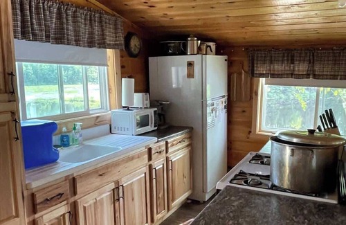 North Penobscot Cabina | Birch Haven- off-grid cabin in northern Maine