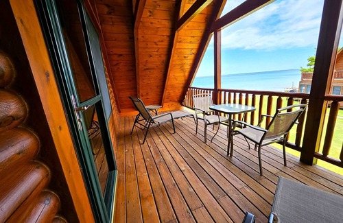 Cheboygan Cabina | CABINA DE REGISTRO EN EL LAGO HURON Centrado entre la ciudad de Mackinaw y Cheboygan
