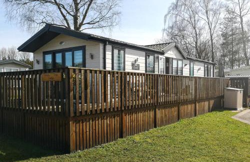 Jedburgh Casa | Birch Tree Lodge 96 Main park