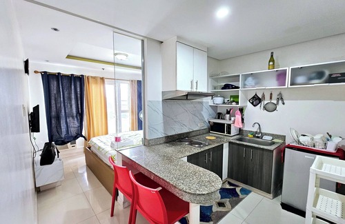 Ermita Night District Apartamento | Birchtower by Jeizel Manila City