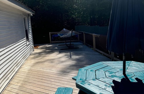 Maplecrest Cabaña | Birchwood Cottage - Scenic Valley Getaway