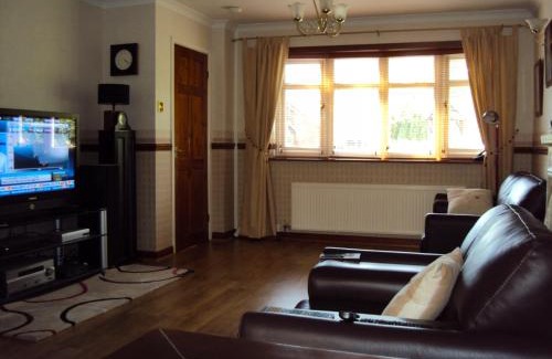 Warrington Casa | Birchwood Private Room for Homestay