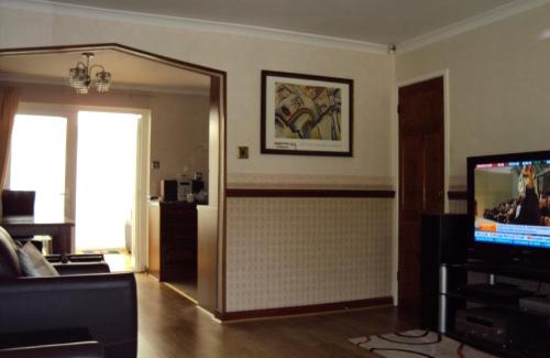 Warrington Casa | Birchwood Private Room for Homestay