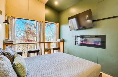 Wildwood Casa | Bird's Nest Spruce at Treetop Escapes