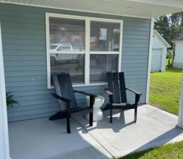 Hamilton Apartamento | Birdie Mae - 2 bedroom House in DT Hamilton