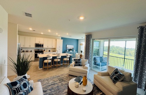 Venice Condominio | Birdseye view in your top fl Country club lifestyle with Golf & resort style🔥🌴🏌️💦