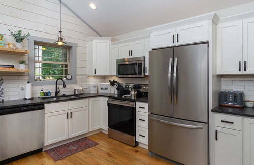 Waynesville Cabaña | Birdsong Cottage - Junaluska